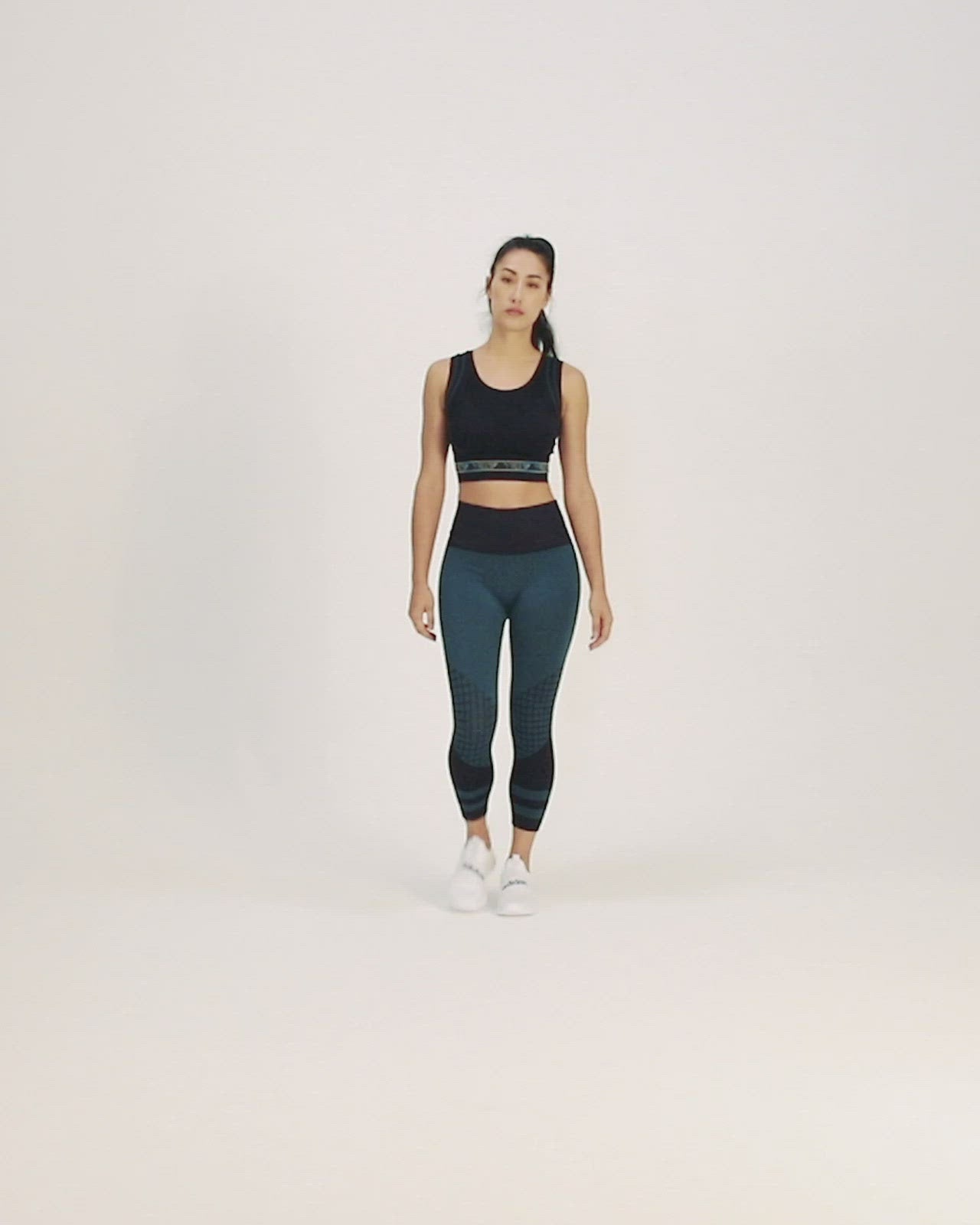 Stride Compression Leggings