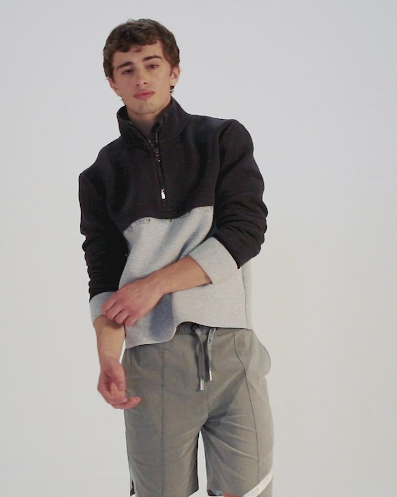 Galvanize Pullover