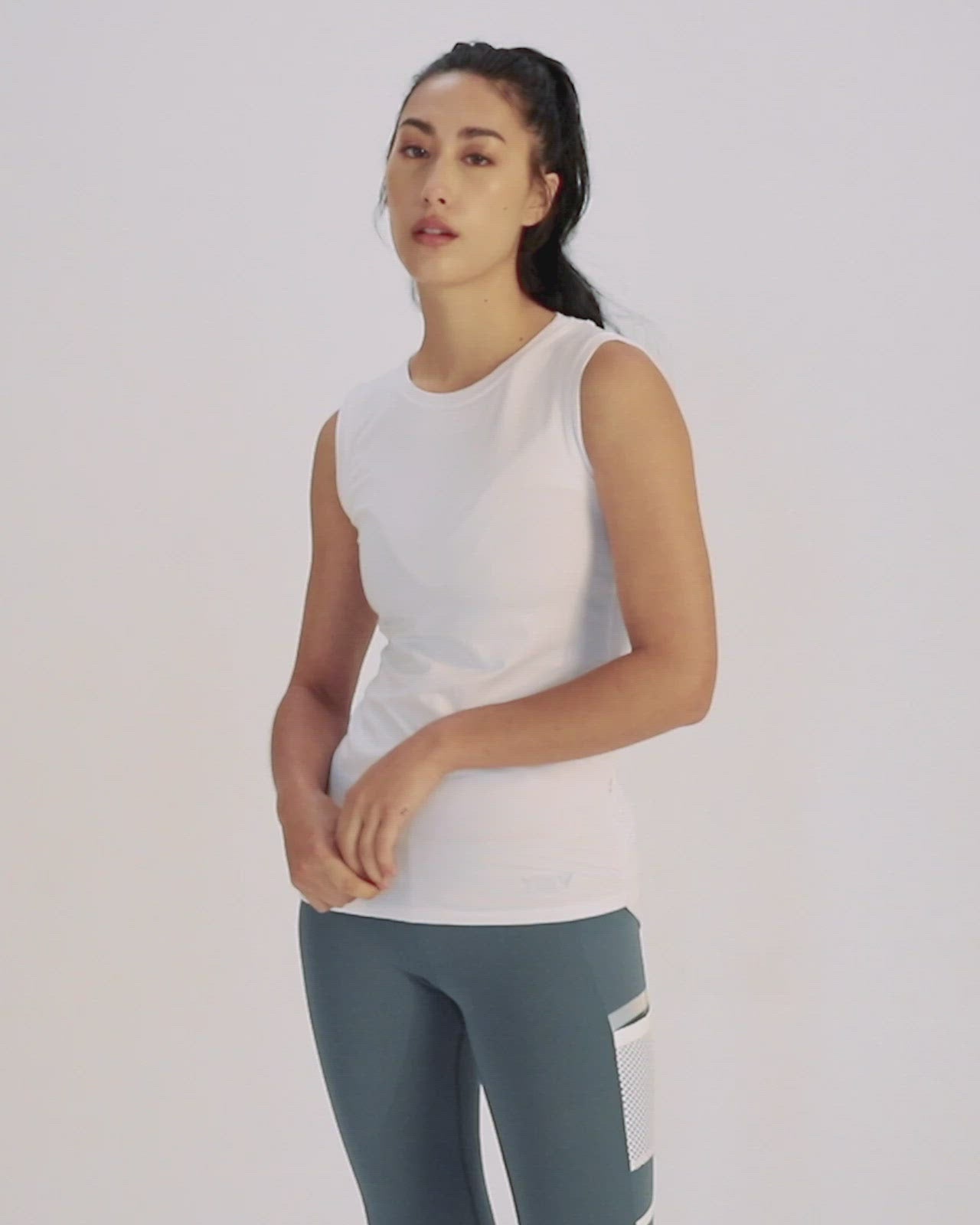 Lightning Mesh Tank