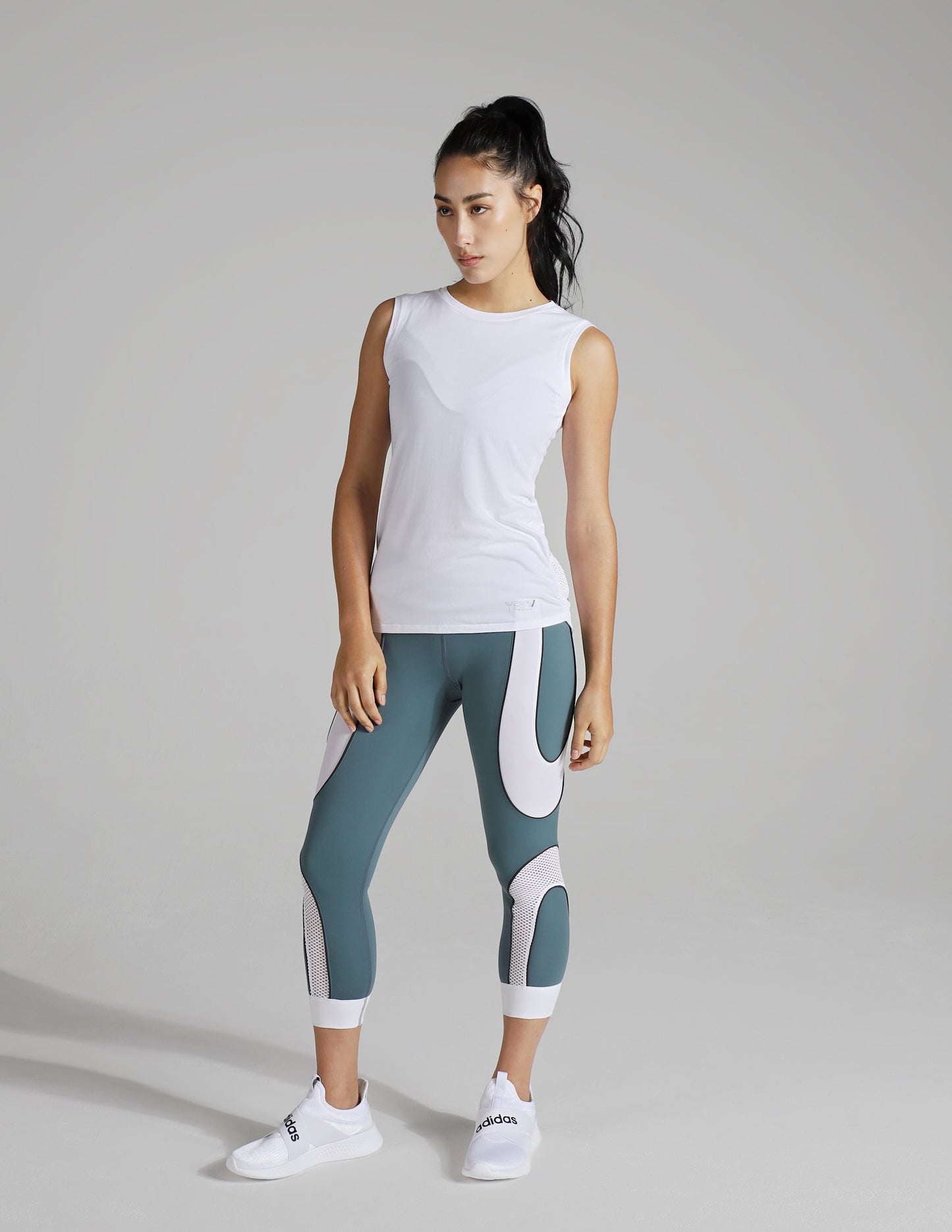 Lightning Mesh Tank