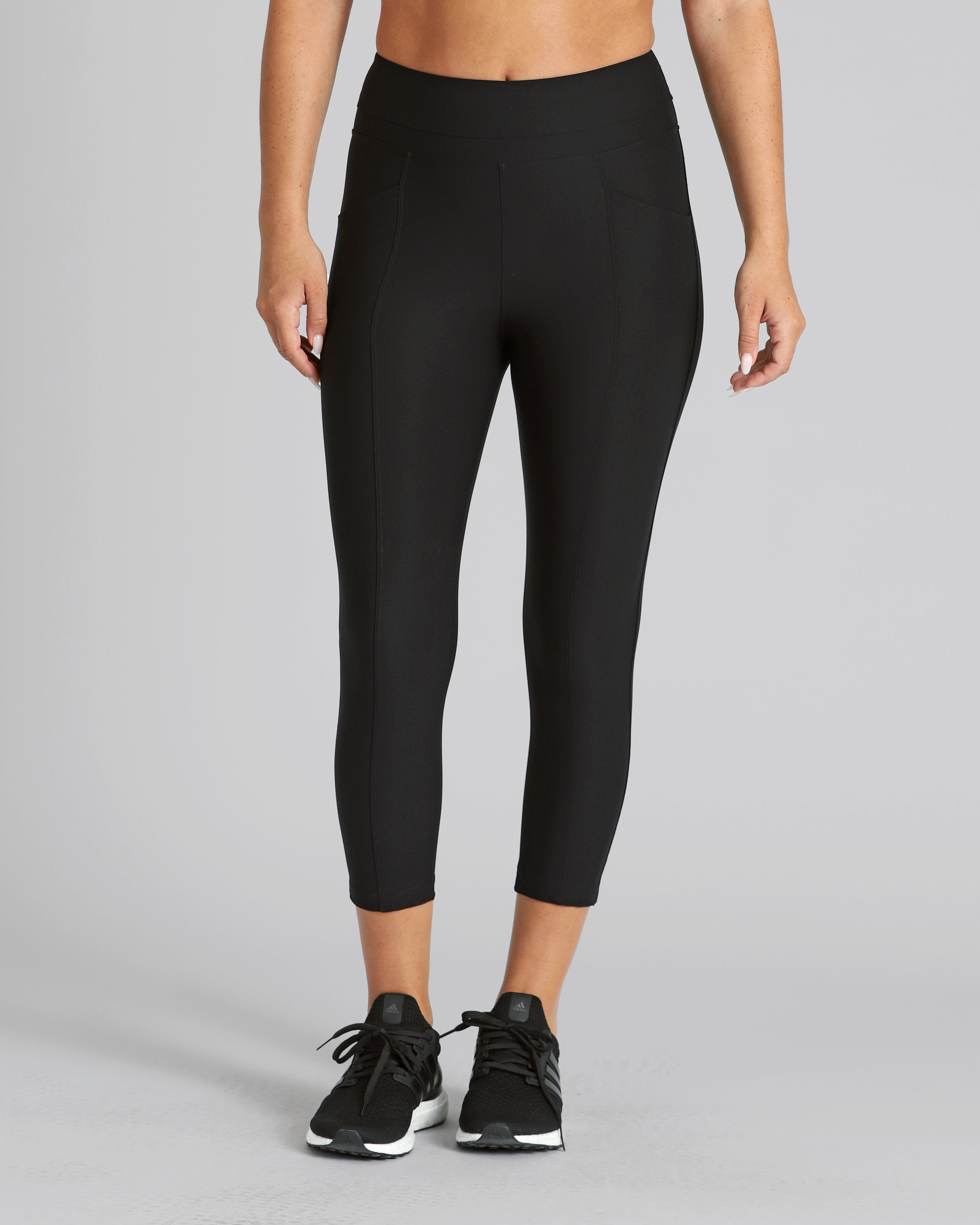Nadia Leggings – YELLA Activewear