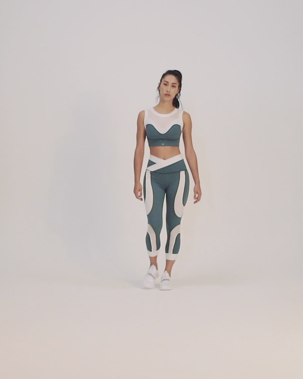 Load and play video in Gallery viewer, Voyager Leggings
