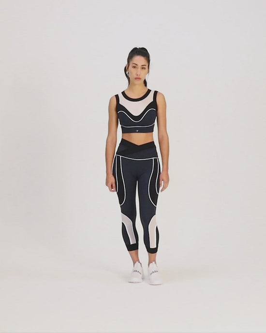Load and play video in Gallery viewer, Voyager Leggings in Navy
